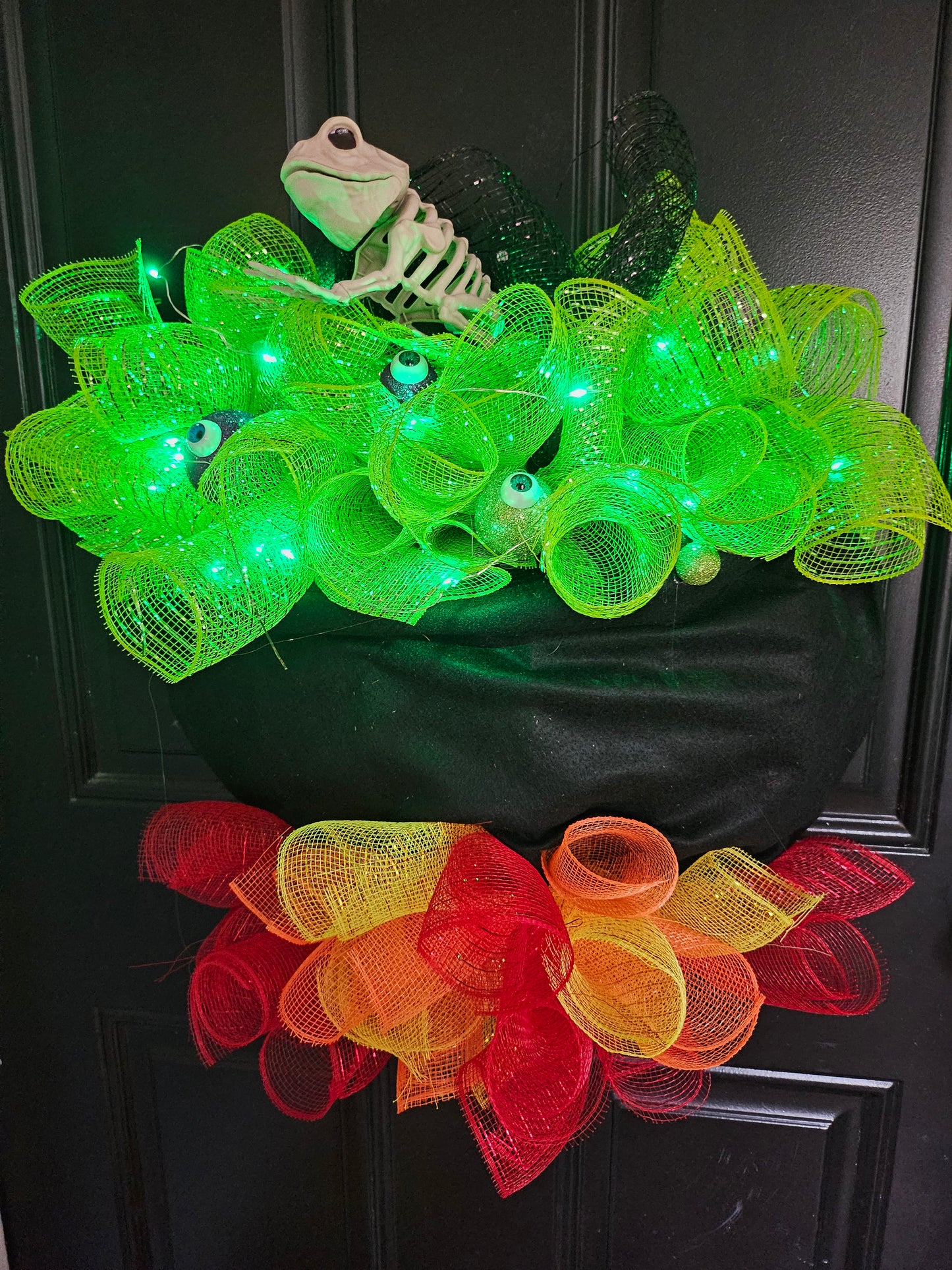 Witch's Cauldrons, Frog