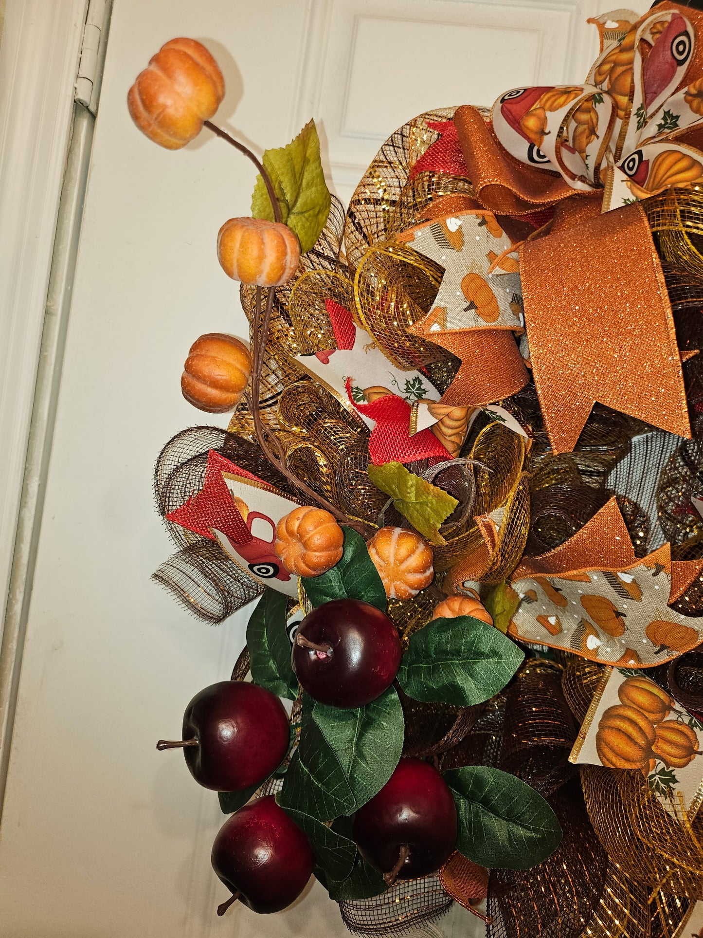 Fall Treats Wreath
