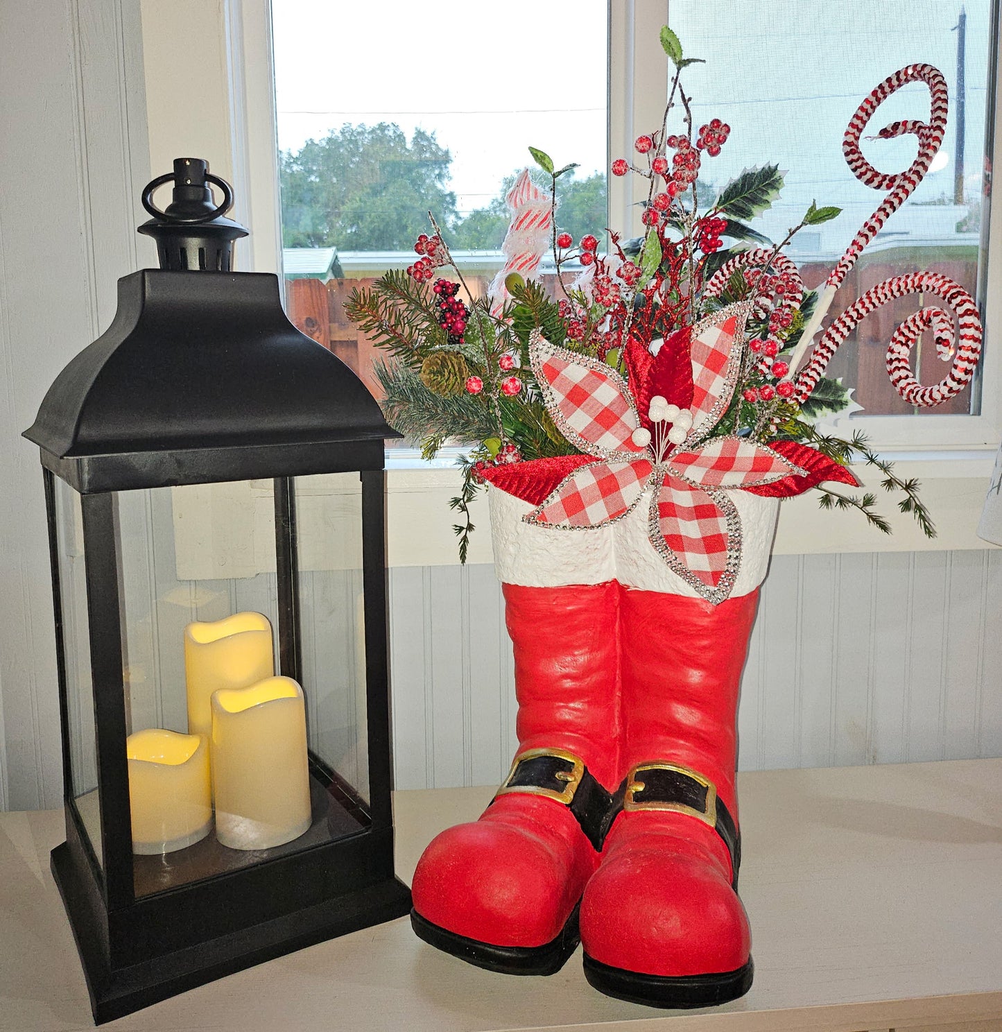 Santa's Boots Centerpiece