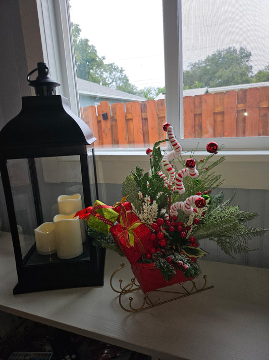 Festive Sleigh Centerpiece