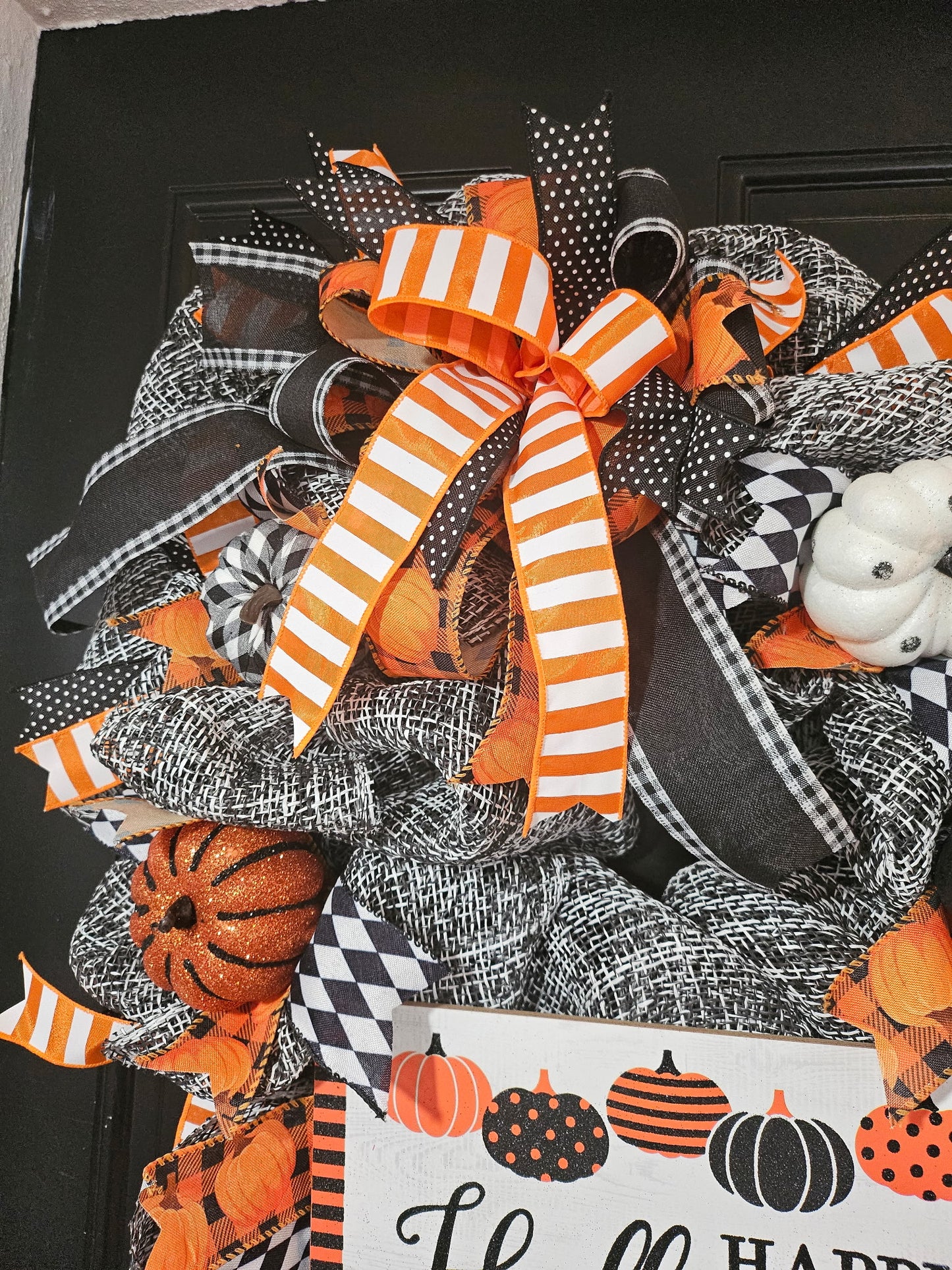 Black & Orange Halloween Wreath
